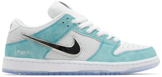 Nike SB Dunk Low April